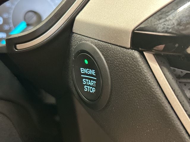 Thumbnail: 2021 Ford Escape - 10