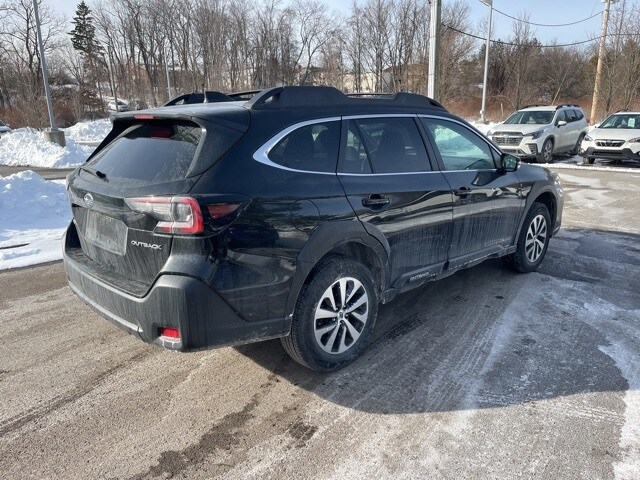 Thumbnail: 2024 Subaru Outback - 10