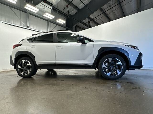 2025 Subaru Crosstrek Limited photo 3