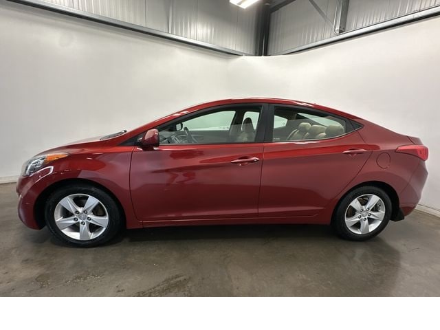Thumbnail: 2012 Hyundai Elantra - 2