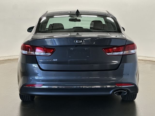 Thumbnail: 2018 Kia Optima - 4