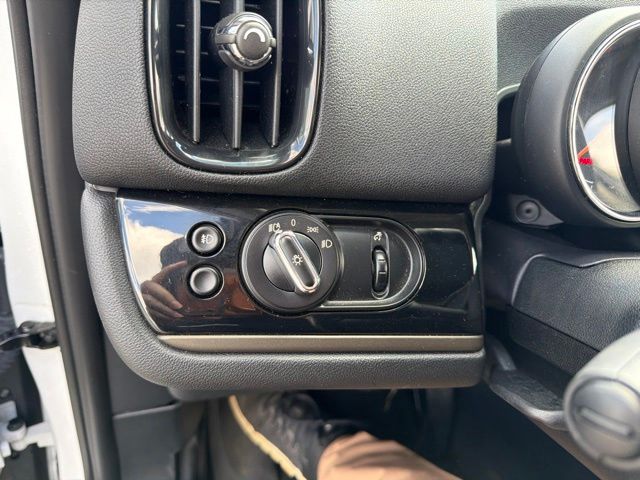 2019 MINI Countryman Base - Photo 24