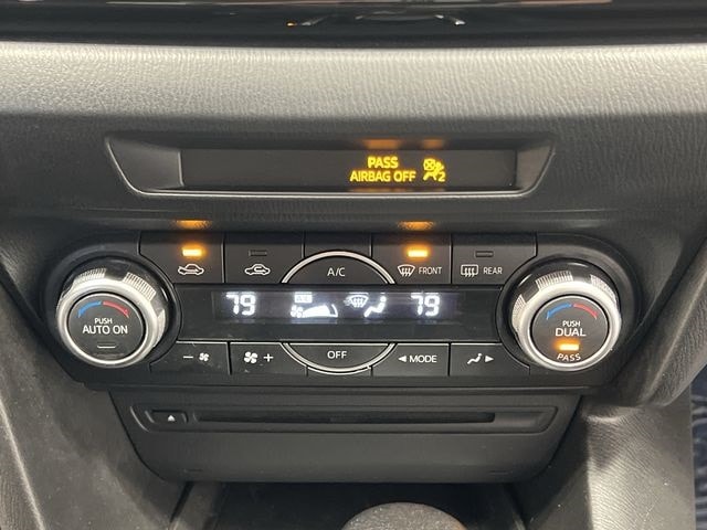 Thumbnail: 2016 Mazda Mazda3 - 15