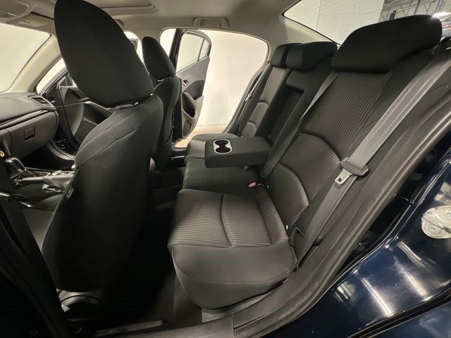 Thumbnail: 2016 Mazda Mazda3 - 19