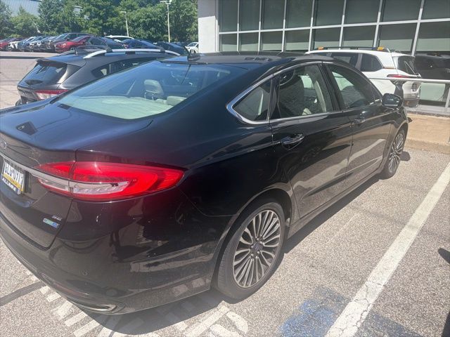 Thumbnail: 2017 Ford Fusion - 9