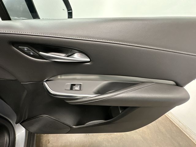 Thumbnail: 2023 Cadillac XT4 - 23