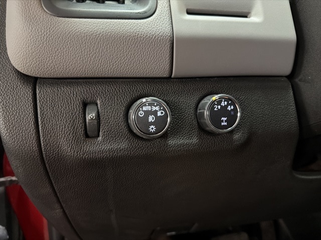 Thumbnail: 2016 Chevrolet Colorado - 20