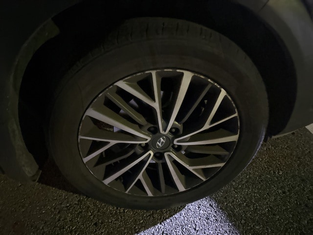 Thumbnail: 2020 Hyundai Tucson - 18