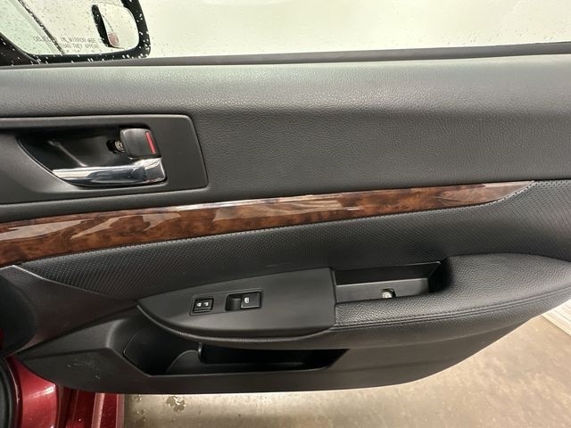 Thumbnail: 2013 Subaru Legacy - 22