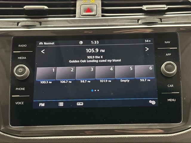 Thumbnail: 2020 Volkswagen Tiguan - 12