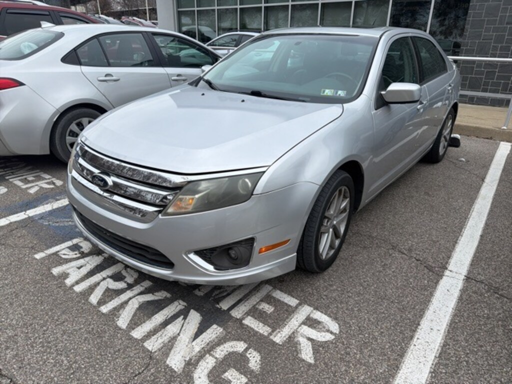 Used 2012 Ford Fusion SEL Sedan