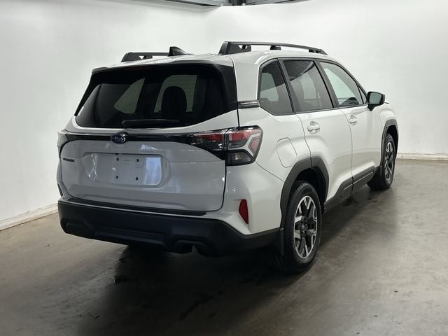 Thumbnail: 2025 Subaru Forester - 32