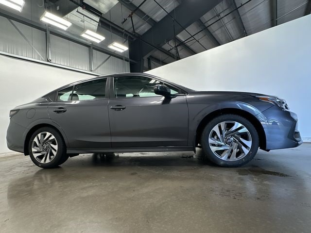 Thumbnail: 2025 Subaru Legacy - 3