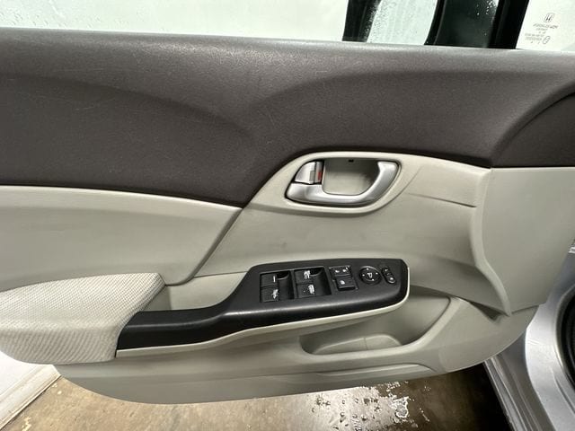 Thumbnail: 2012 Honda Civic - 15