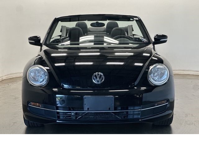 Thumbnail: 2014 Volkswagen Beetle - 34