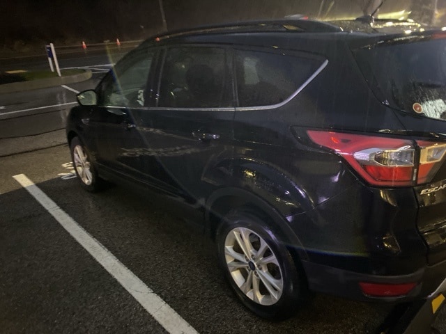 Thumbnail: 2018 Ford Escape - 8