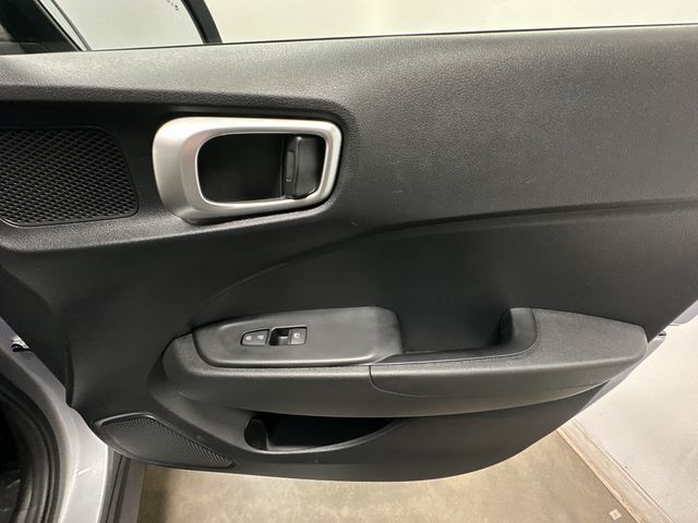 Thumbnail: 2022 Hyundai Venue - 22