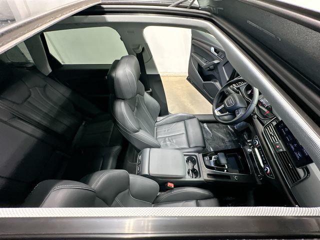 Thumbnail: 2024 Audi Q5 - 6