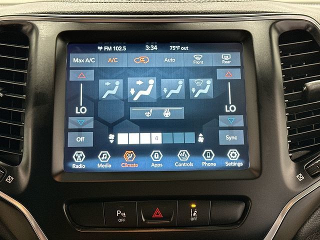 Thumbnail: 2021 Jeep Cherokee - 15