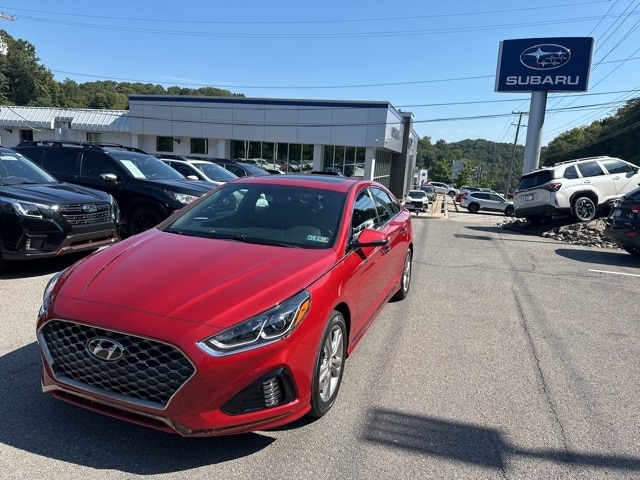 Used 2018 Hyundai Sonata Sport with VIN 5NPE34AFXJH721891 for sale in Moon Township, PA