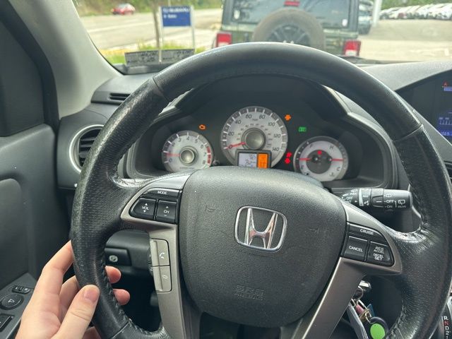 Thumbnail: 2015 Honda Pilot - 11