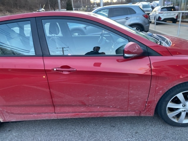 Thumbnail: 2014 Hyundai Accent - 12