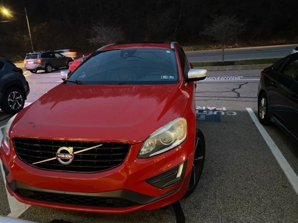 Used 2016 Volvo XC60 T6 Drive-E R-Design SUV