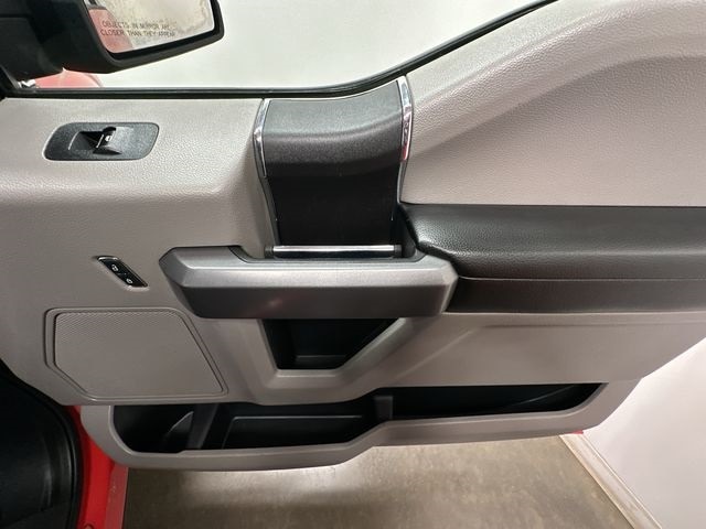 Thumbnail: 2017 Ford F-150 - 19