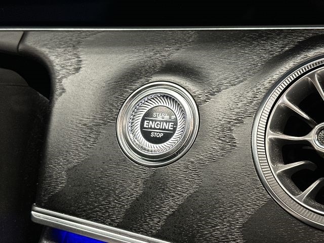 Thumbnail: 2018 Mercedes-Benz E-Class - 11