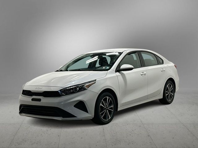 Thumbnail: 2022 Kia Forte - 1