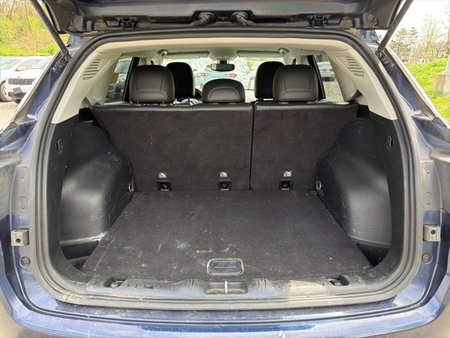 Thumbnail: 2018 Jeep Compass - 12