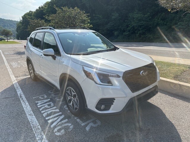 Thumbnail: 2022 Subaru Forester - 9