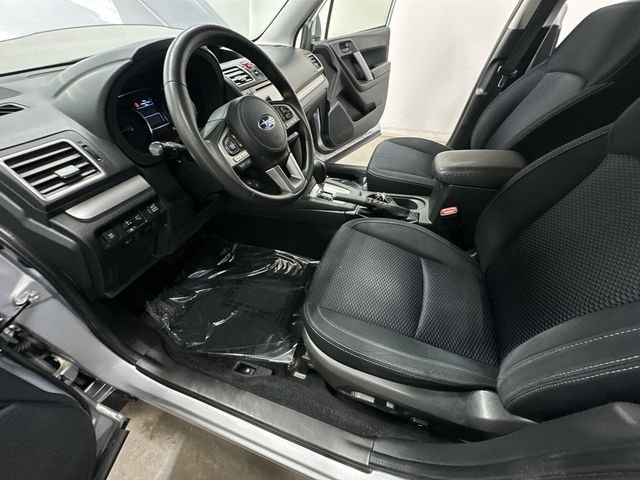 Thumbnail: 2017 Subaru Forester - 15