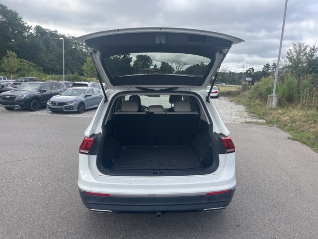 Thumbnail: 2018 Volkswagen Tiguan - 8