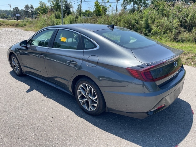 Thumbnail: 2022 Hyundai Sonata - 9