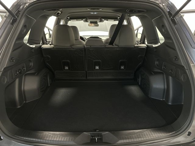 Thumbnail: 2025 Subaru Forester - 23