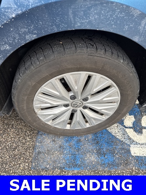 Thumbnail: 2019 Volkswagen Jetta - 10