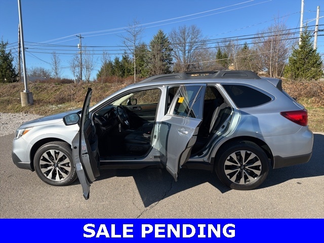 Thumbnail: 2016 Subaru Outback - 16