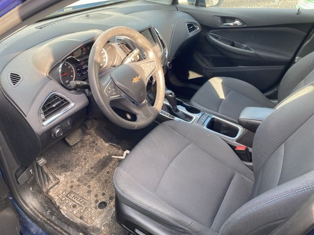 Thumbnail: 2019 Chevrolet Cruze - 20