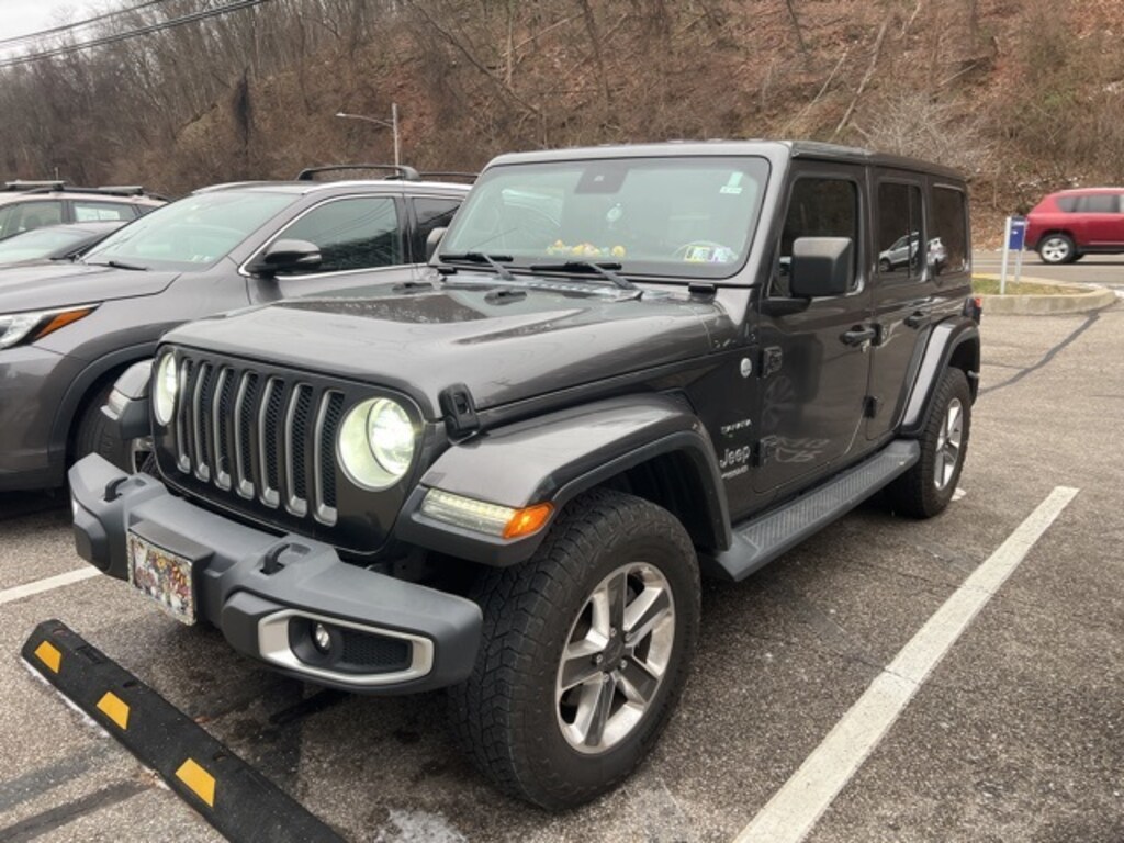 Used 2019 Jeep Wrangler Unlimited Sahara SUV