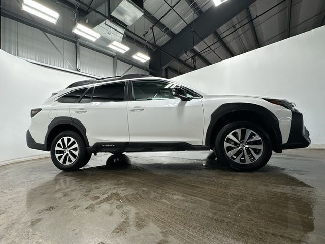 Thumbnail: 2023 Subaru Outback - 3