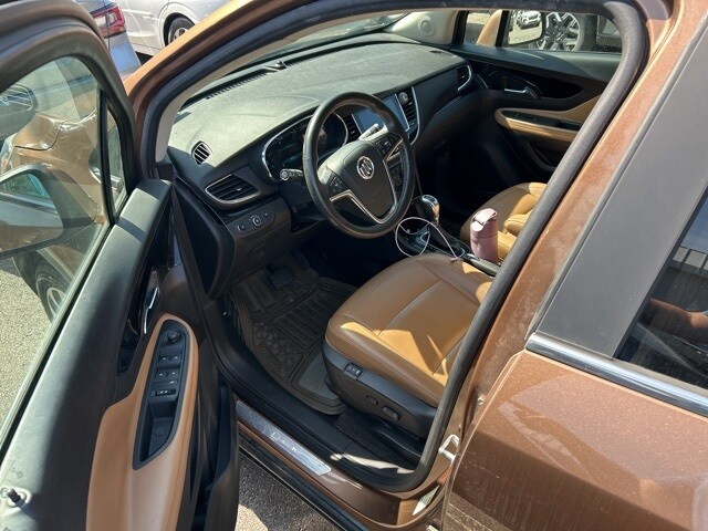 2017 Buick Encore Essence photo 3