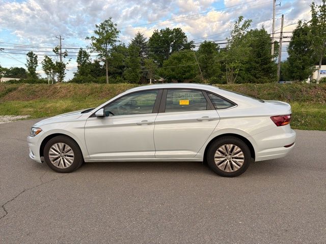Thumbnail: 2019 Volkswagen Jetta - 12