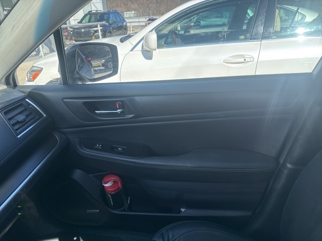 Thumbnail: 2016 Subaru Legacy - 17