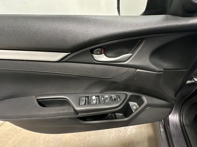 Thumbnail: 2017 Honda Civic - 18