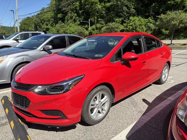 Thumbnail: 2018 Chevrolet Cruze - 17
