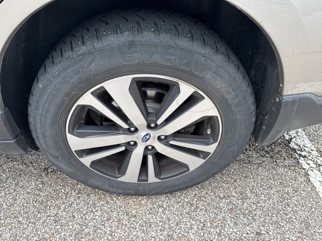Thumbnail: 2019 Subaru Outback - 14