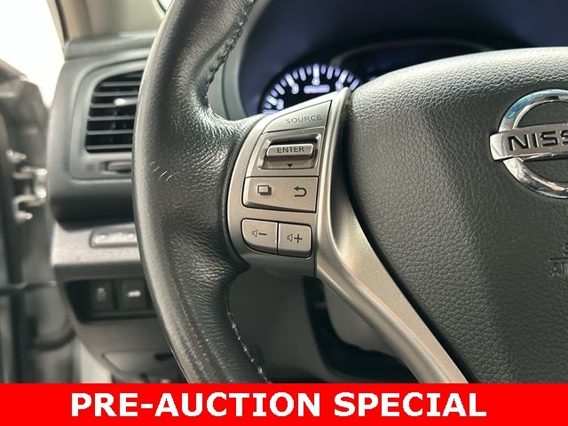 Thumbnail: 2013 Nissan Altima - 8