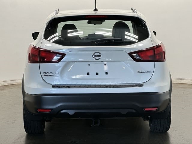 Thumbnail: 2018 Nissan Rogue Sport - 4