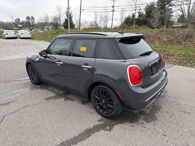 Thumbnail: 2019 MINI Cooper Hardtop - 13